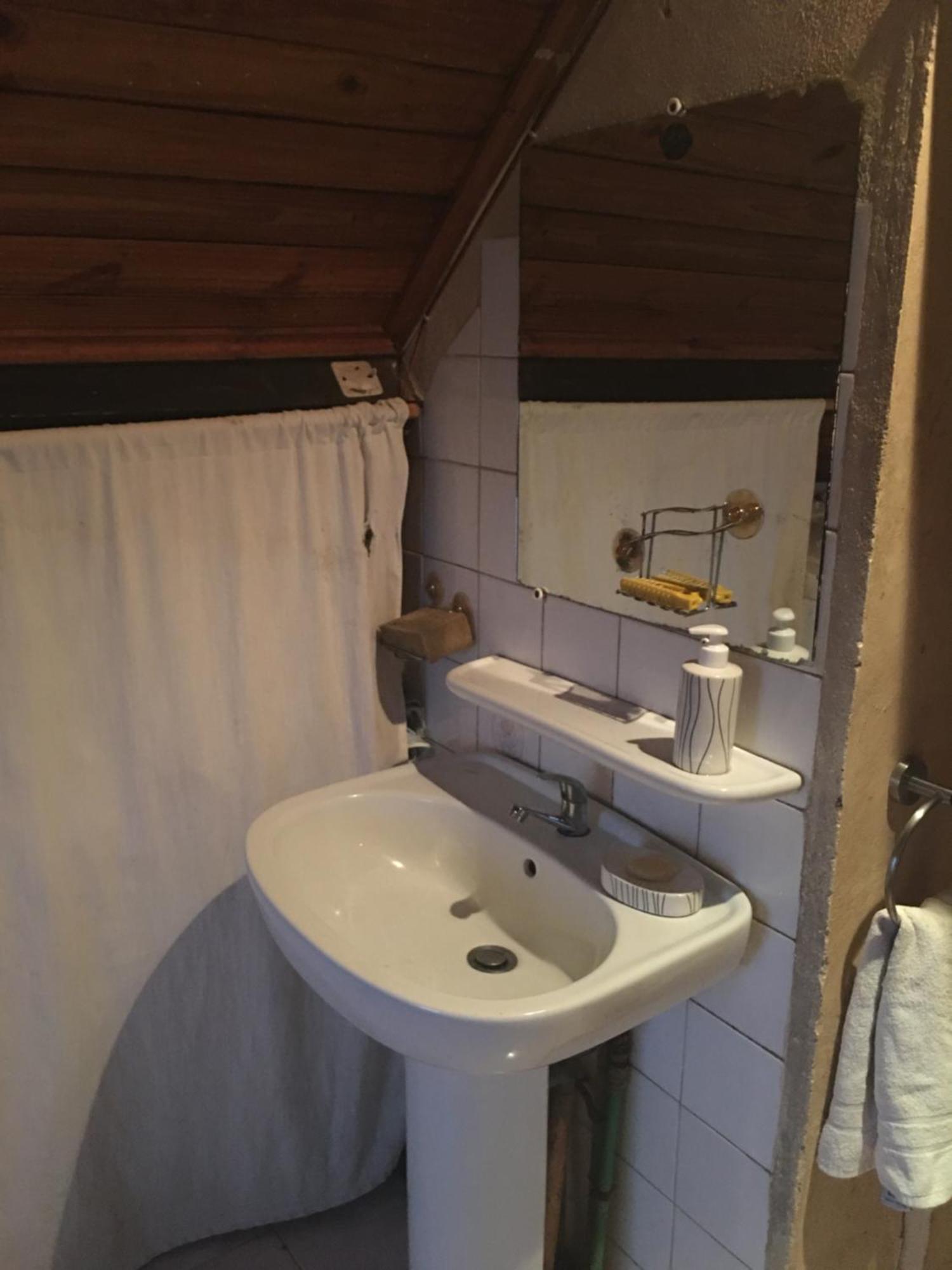 Le Fumoir Guest House Chambre Double Antananarivo Exterior photo