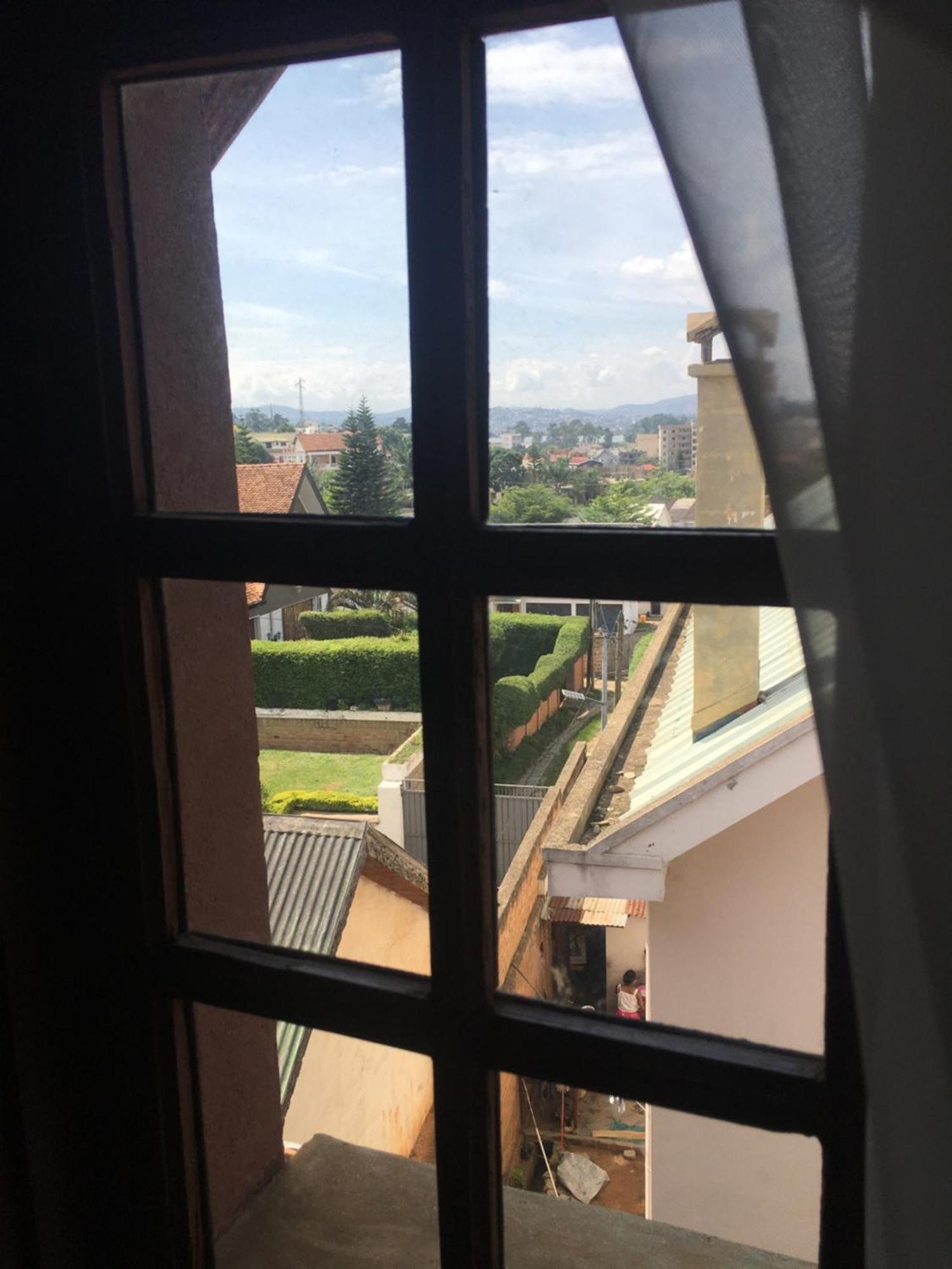 Le Fumoir Guest House Chambre Double Antananarivo Exterior photo